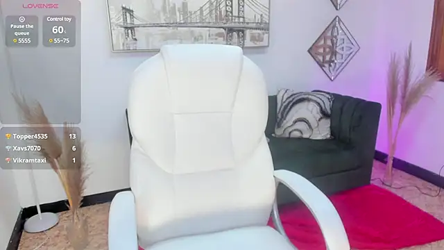 Snapshot of Aida_adams chatting on 03-08-25, 08:14 Aida adams online show from 03-08-25, 08:14