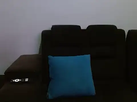 Snapshot of Laura_martin_ chatting on 02-25-25, 10:58 Laura martin online show from 02-25-25, 10:58