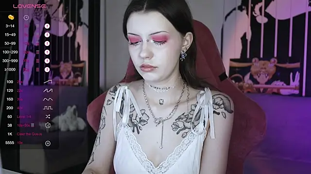 Snapshot of prettybones chatting on 01-02-25, 11:09 prettybones online show from 01-02-25, 11:09