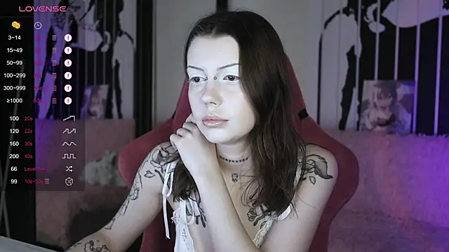 Snapshot of prettybones chatting on 01-17-25, 08:56 prettybones online show from 01-17-25, 08:56