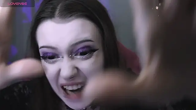 prettybones online show from 03-22-26, 01:53