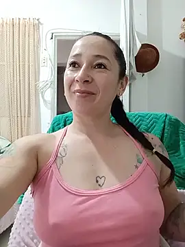 emilypoppy3 online show from 06-03-26, 08:47