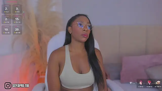 Snapshot of aprilebony_ chatting on 06-04-26, 10:54 aprilebony online show from 06-04-26, 10:54