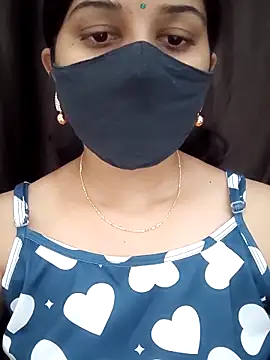 Angleannie online show from 11-20-25, 01:00