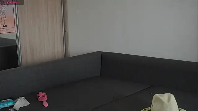 Snapshot of daughter_of_Ronaldo chatting on 03-14-25, 08:32 daughter of Ronaldo online show from 03-14-25, 08:32