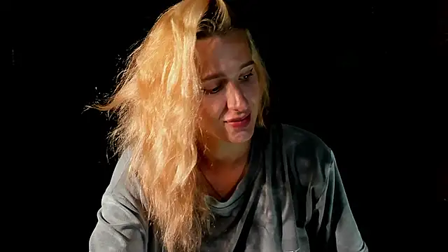 Snapshot of daughter_of_Ronaldo chatting on 10-04-25, 05:33 daughter of Ronaldo online show from 10-04-25, 05:33