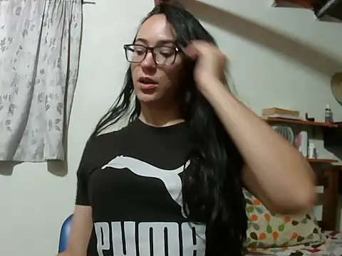 brittanycheeks online show from 11-21-25, 11:25