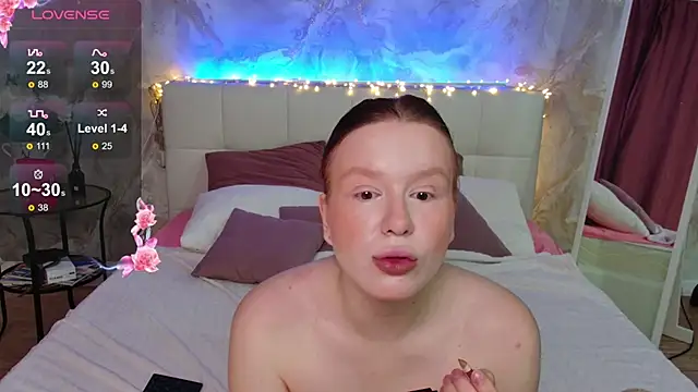 Snapshot of LucyHornyDoll chatting on 11-14-25, 11:31 LucyHornyDoll online show from 11-14-25, 11:31