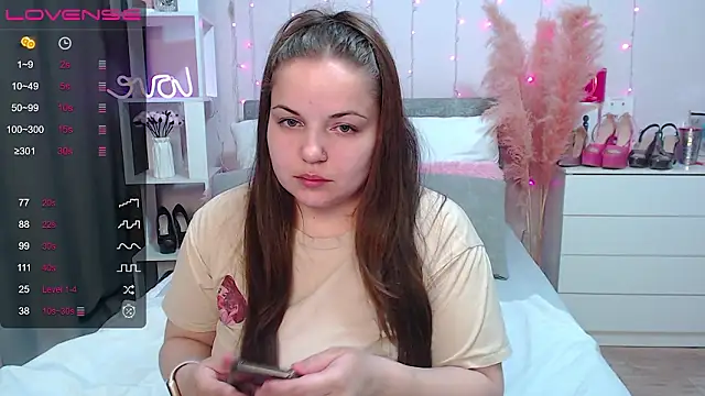 Crazyy girl  online show from 03-27-26, 05:13