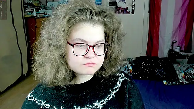 Sashy Way online show from 10-24-25, 10:55