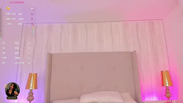 kaylarossi online show from 06-22-26, 07:33