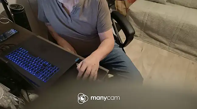 Snapshot of lolacharly@xh chatting on 01-24-25, 05:11 lolacharlyxh online show from 01-24-25, 05:11