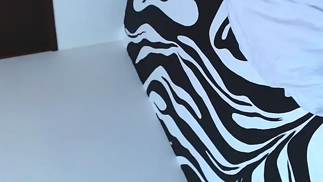 lilith luv online show from 01-13-25, 09:19