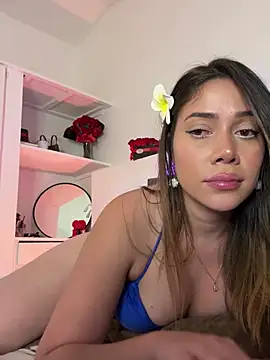 Snapshot of Condes_carmen chatting on 02-16-25, 05:15 Condes carmen online show from 02-16-25, 05:15