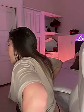 Snapshot of Condes_carmen chatting on 02-23-25, 05:56 Condes carmen online show from 02-23-25, 05:56