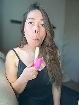 Condes carmen online show from 03-16-26, 01:04