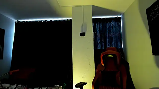 Snapshot of martina_foxy_ chatting on 02-12-25, 03:27 martina foxy online show from 02-12-25, 03:27