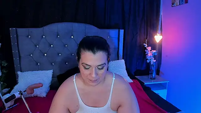 Snapshot of martina_foxy_ chatting on 03-10-25, 03:41 martina foxy online show from 03-10-25, 03:41