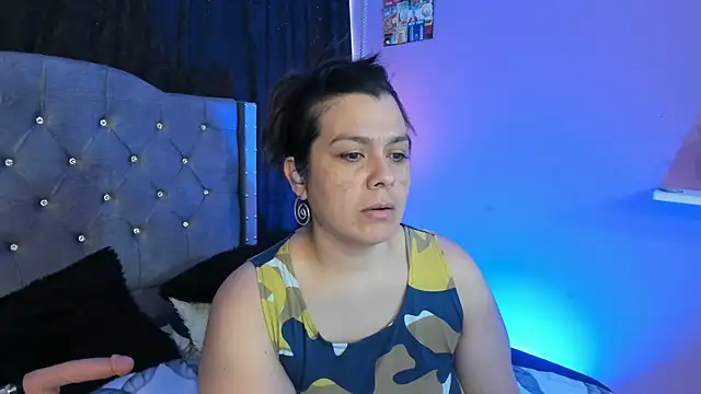 Snapshot of martina_foxy_ chatting on 03-16-25, 03:39 martina foxy online show from 03-16-25, 03:39