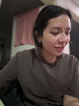 Snapshot of Mila_Morgan chatting on 11-14-25, 03:00 Mila Morgan online show from 11-14-25, 03:00