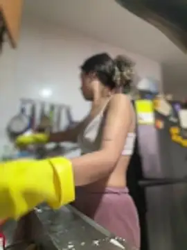 Snapshot of Mila_Morgan chatting on 12-17-25, 03:29 Mila Morgan online show from 12-17-25, 03:29