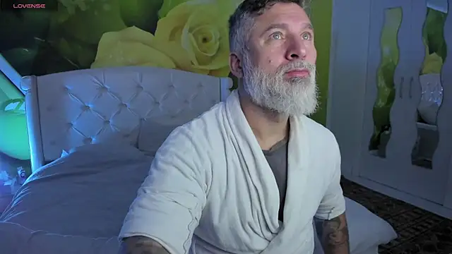 BlowMyXXL online show from 01-11-26, 08:41