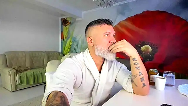 BlowMyXXL online show from 02-10-26, 07:40