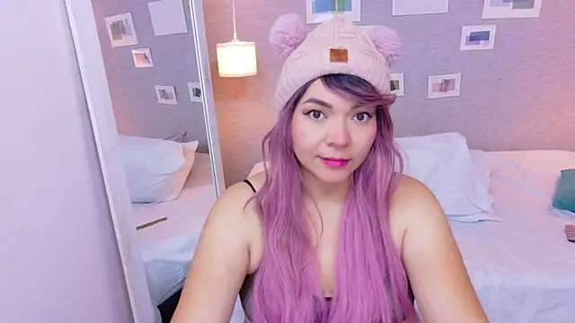 Cuckold lover69 online show from 09-26-25, 01:15