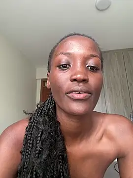 Snapshot of Fanclubbbbb chatting on 02-26-26, 11:42 Fanclubbbbb online show from 02-26-26, 11:42