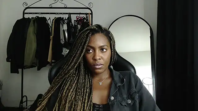 marisilva br online show from 02-02-25, 09:56