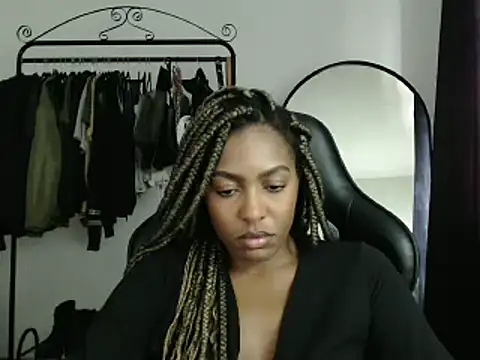 marisilva br online show from 02-13-25, 01:48