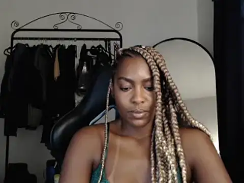 marisilva br online show from 03-17-25, 07:48