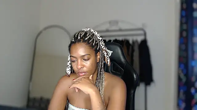 marisilva br online show from 09-11-25, 03:01