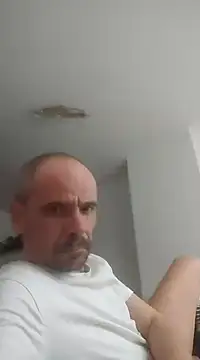 Snapshot of Franc113 chatting on 12-23-24, 09:27 Franc113 online show from 12-23-24, 09:27