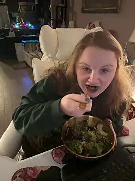 Snapshot of GingerSnap33 chatting on 12-10-24, 03:09 GingerSnap33 online show from 12-10-24, 03:09