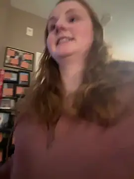 Snapshot of GingerSnap33 chatting on 12-17-24, 02:55 GingerSnap33 online show from 12-17-24, 02:55