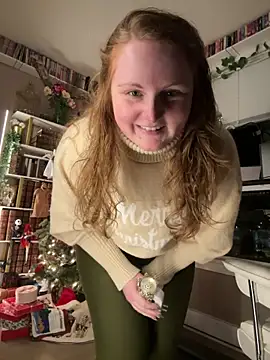 Snapshot of GingerSnap33 chatting on 12-20-24, 02:41 GingerSnap33 online show from 12-20-24, 02:41