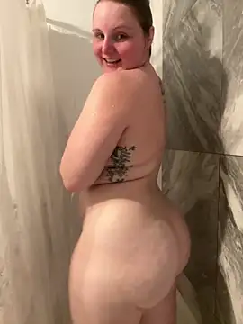 Snapshot of GingerSnap33 chatting on 01-07-25, 03:14 GingerSnap33 online show from 01-07-25, 03:14