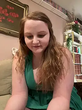 Snapshot of GingerSnap33 chatting on 01-14-25, 03:32 GingerSnap33 online show from 01-14-25, 03:32