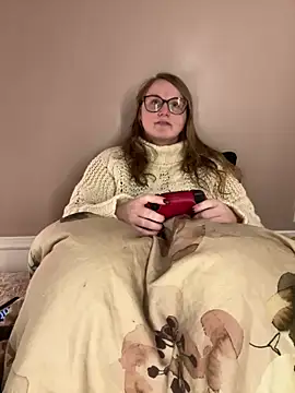 Snapshot of GingerSnap33 chatting on 01-24-25, 03:32 GingerSnap33 online show from 01-24-25, 03:32