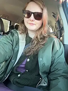 Snapshot of GingerSnap33 chatting on 01-26-25, 06:06 GingerSnap33 online show from 01-26-25, 06:06