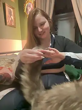 Snapshot of GingerSnap33 chatting on 02-25-25, 03:42 GingerSnap33 online show from 02-25-25, 03:42