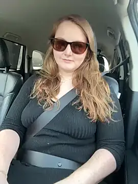 Snapshot of GingerSnap33 chatting on 03-02-25, 05:14 GingerSnap33 online show from 03-02-25, 05:14