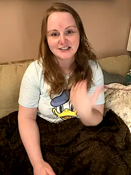 Snapshot of GingerSnap33 chatting on 09-09-25, 03:17 GingerSnap33 online show from 09-09-25, 03:17