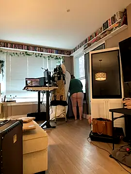 Snapshot of GingerSnap33 chatting on 11-29-25, 10:57 GingerSnap33 online show from 11-29-25, 10:57