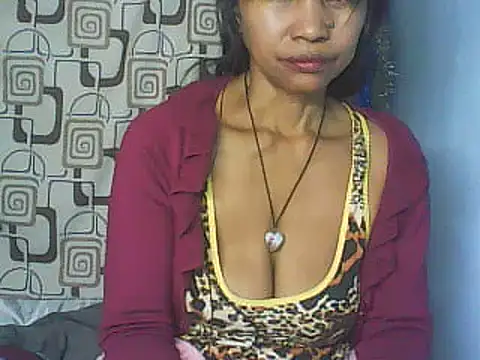 Snapshot of nene_belle chatting on 06-26-26, 07:57 nene belle online show from 06-26-26, 07:57