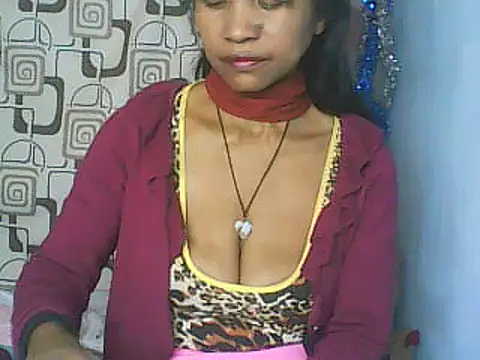 Snapshot of nene_belle chatting on 06-27-26, 07:46 nene belle online show from 06-27-26, 07:46
