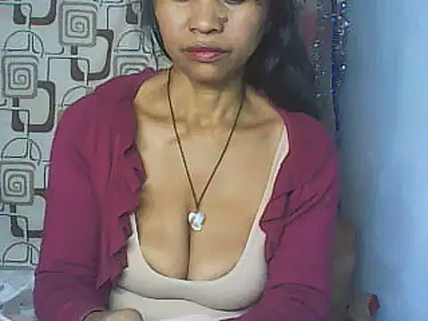 Snapshot of nene_belle chatting on 06-28-26, 09:15 nene belle online show from 06-28-26, 09:15