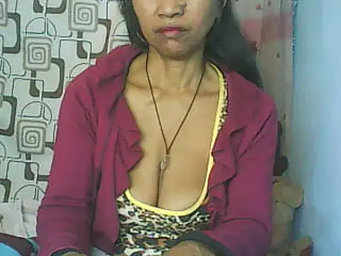Snapshot of nene_belle chatting on 07-09-26, 07:45 nene belle online show from 07-09-26, 07:45