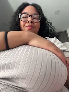 XMara online show from 02-04-26, 04:02